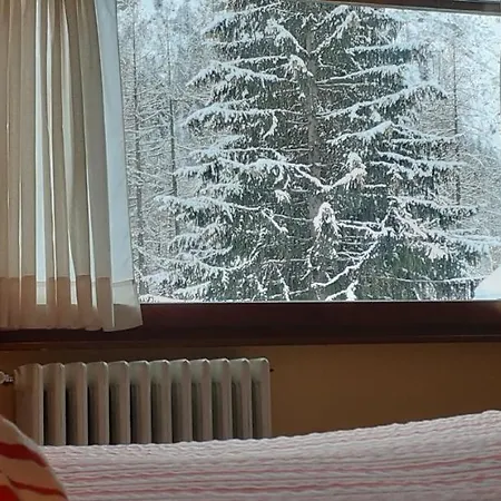 克里斯塔罗酒店