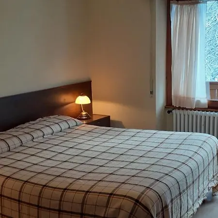 Hotel Cristallo 3*