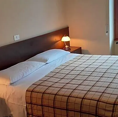 Cristallo Hotel 3*